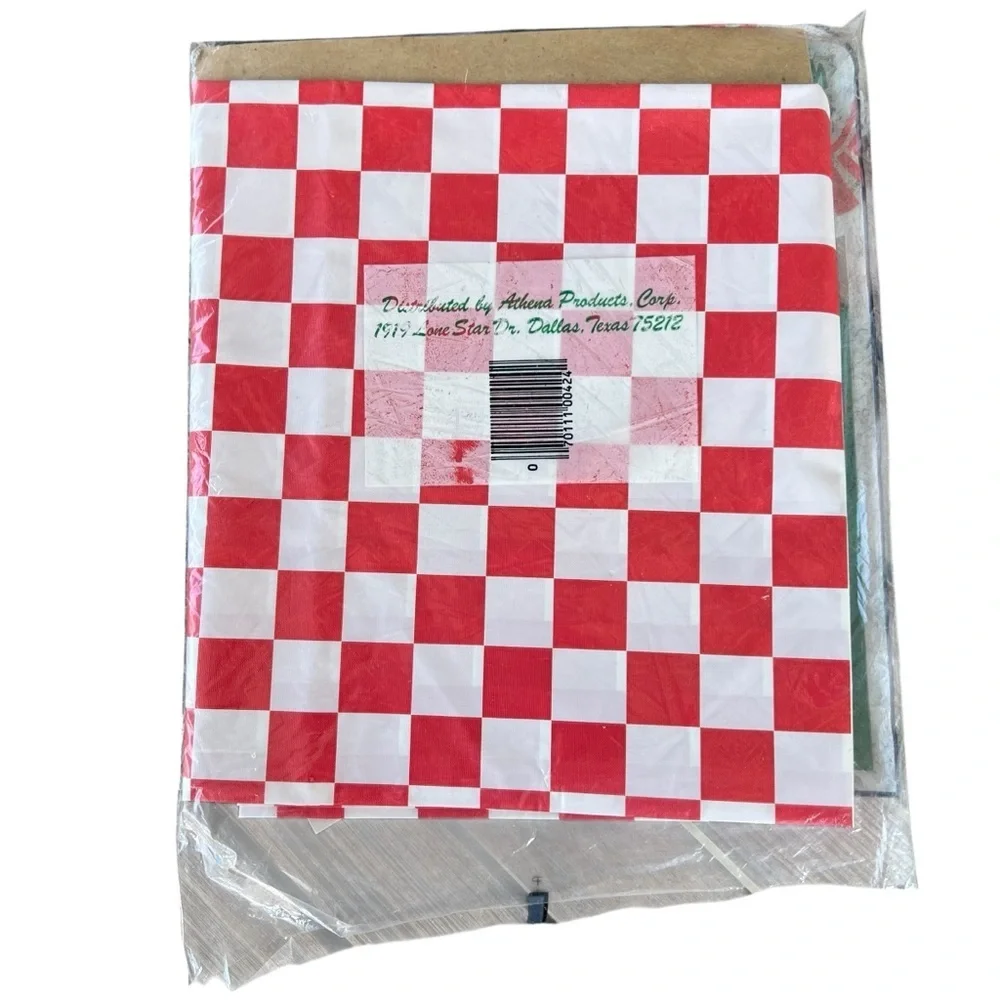 VTG Picnic Tablecloth 3-Piece Bundle Red Green Check Dixie Veripretty Wellington